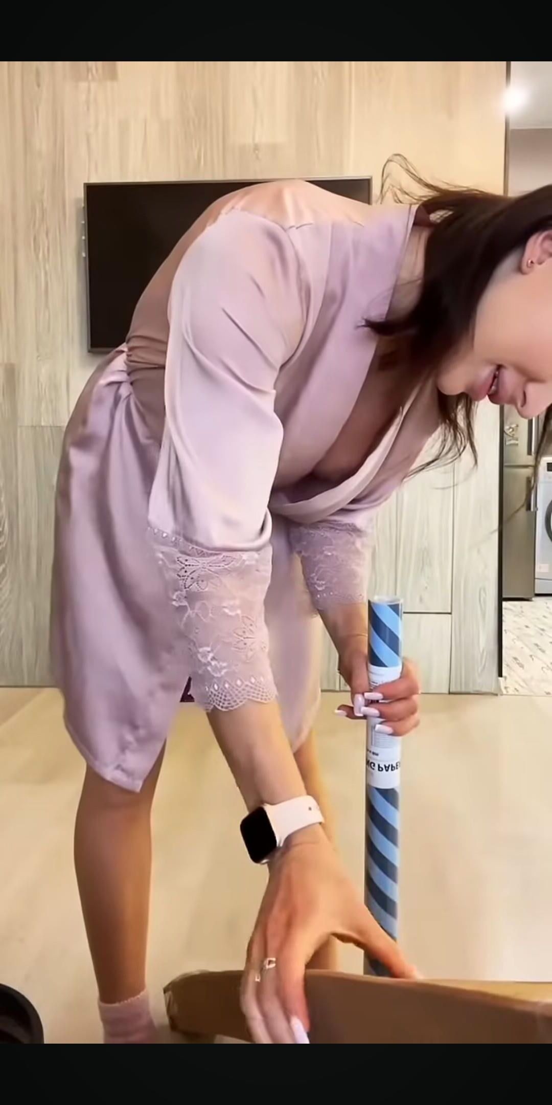 Slut maduro downblouse