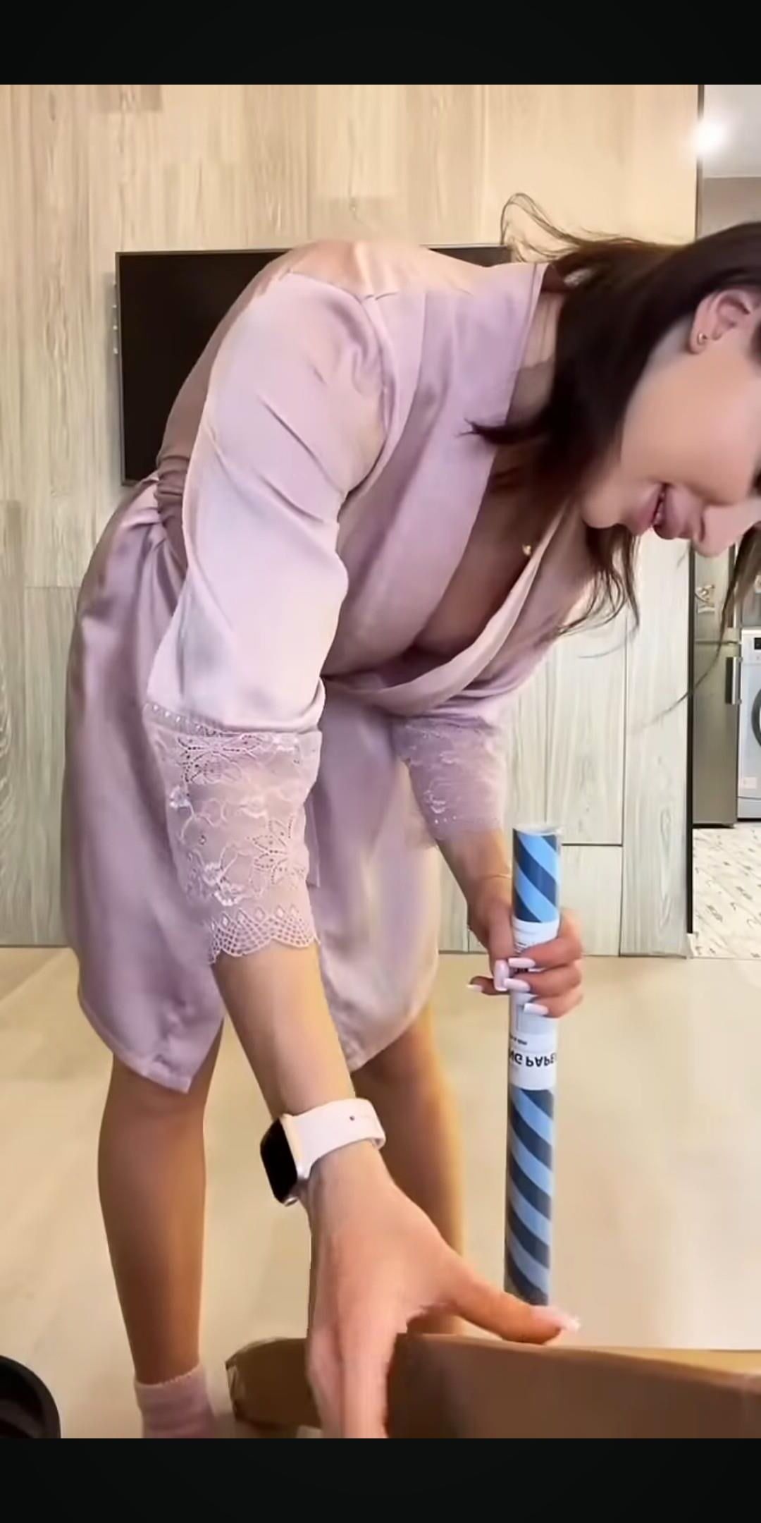 Slut maduro downblouse