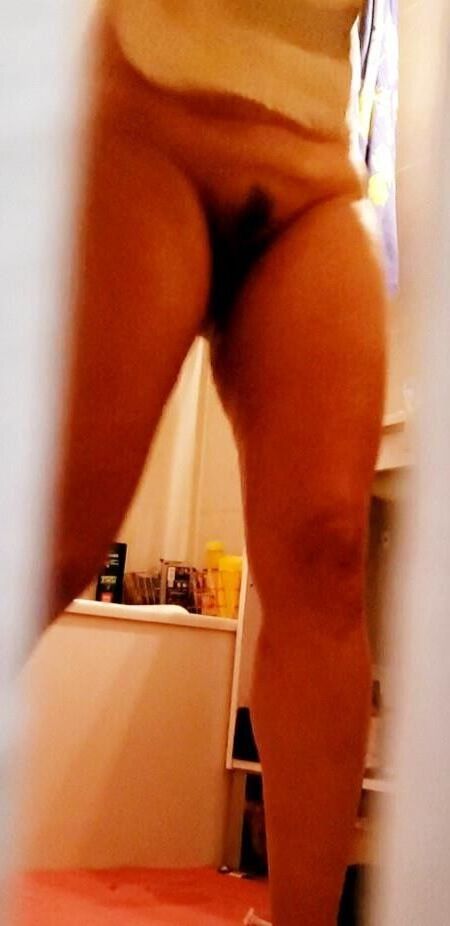 Esposa em banheiro voyeur