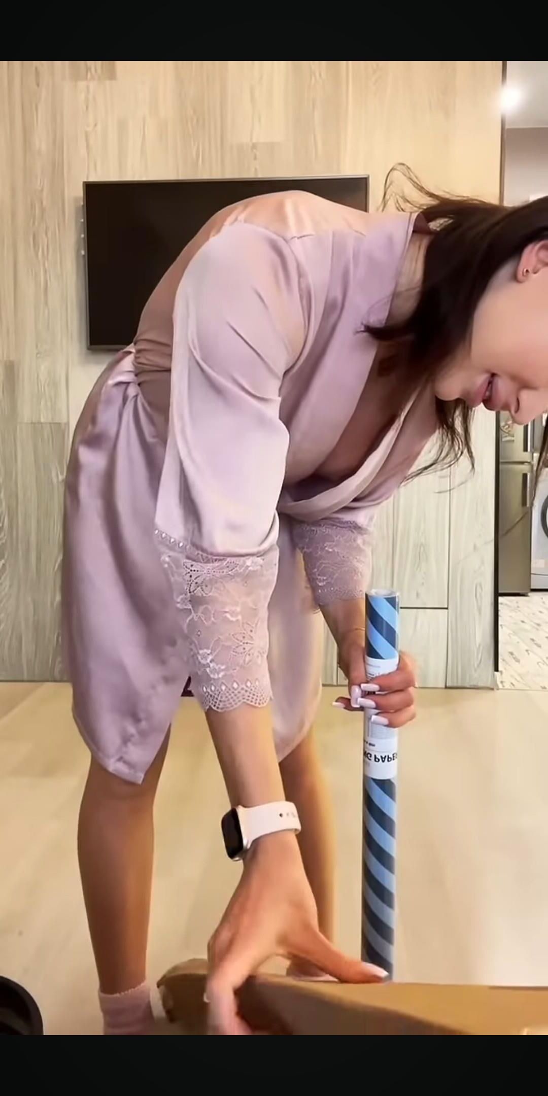 Slut maduro downblouse