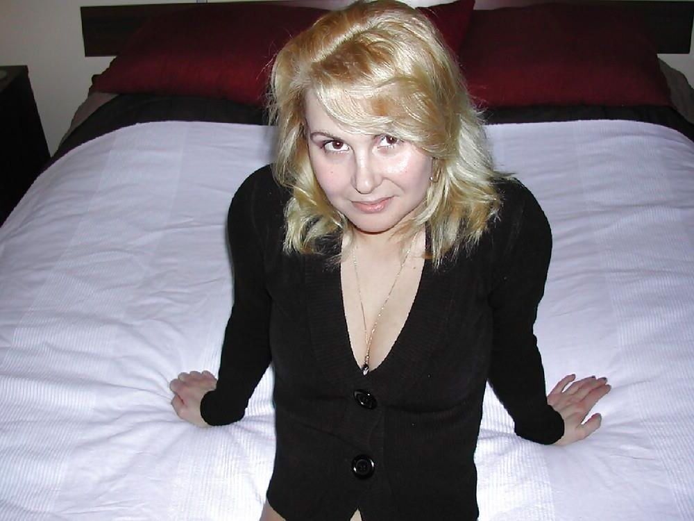 Linda loira milf