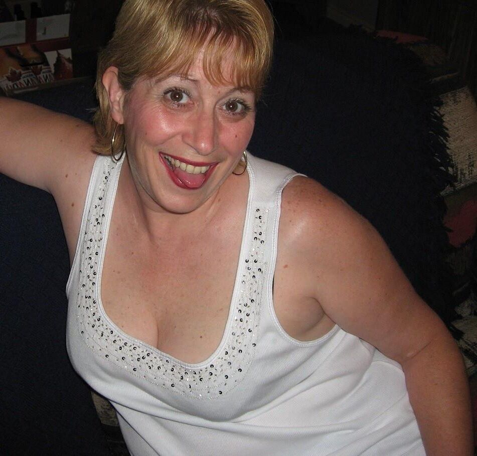 Brenda (Funmature)
