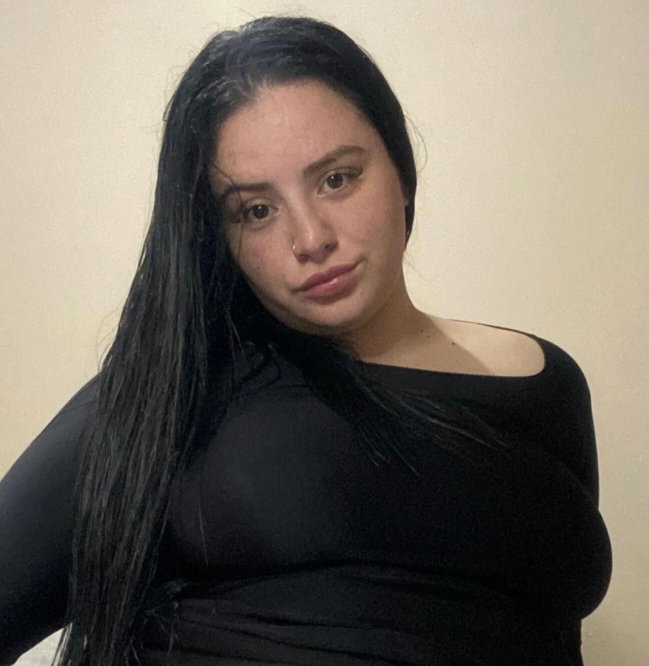 Fat chav whore would fuck anything for a few quid 