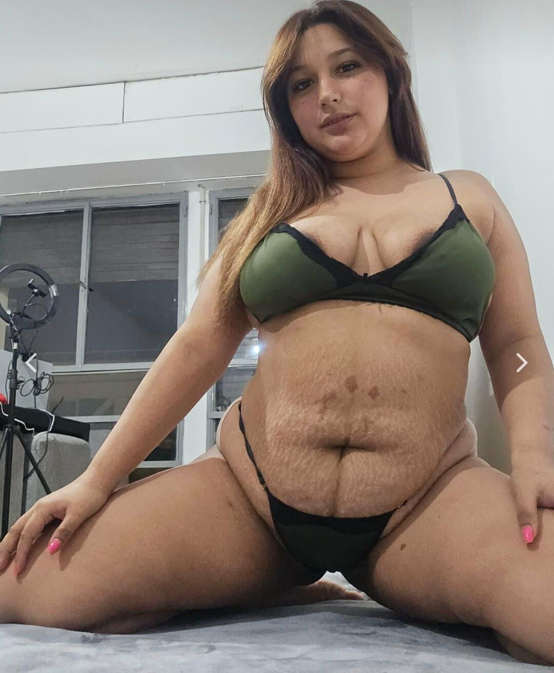 Huge Areola Tetona Latina Melanie