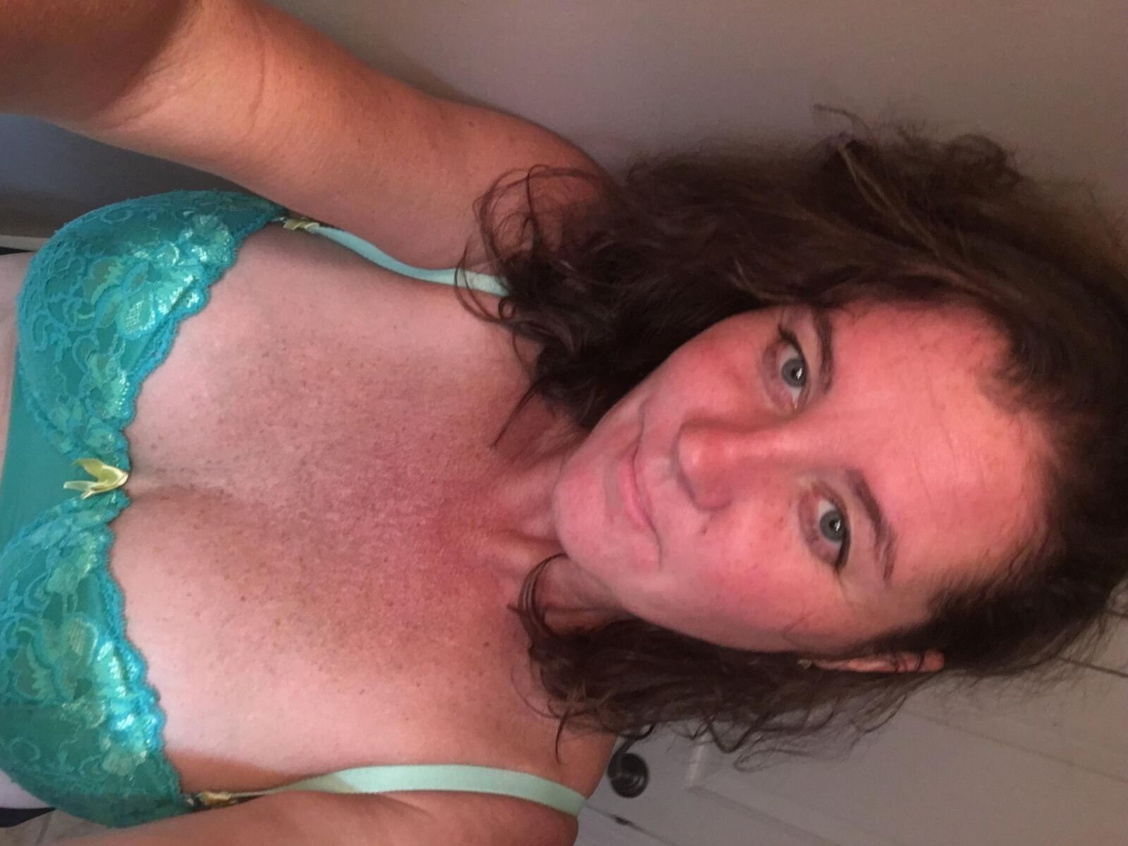 Sexy MILF...someone else's wife