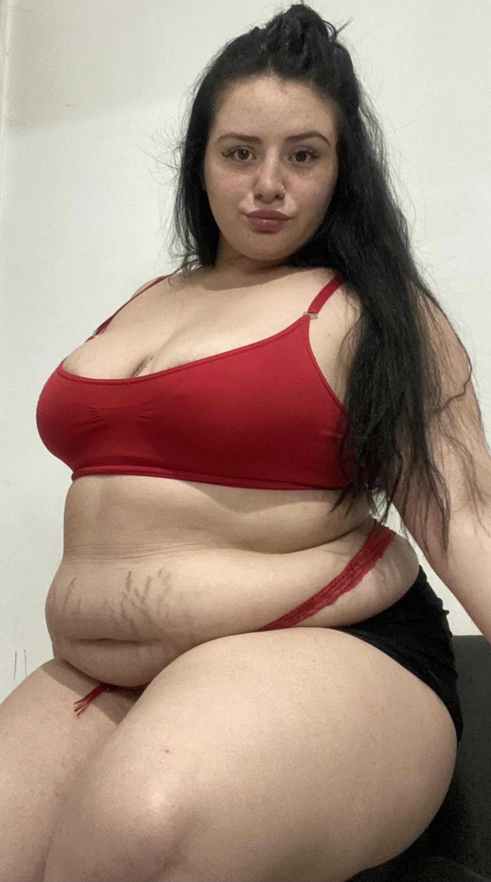 Fat chav whore would fuck anything for a few quid 