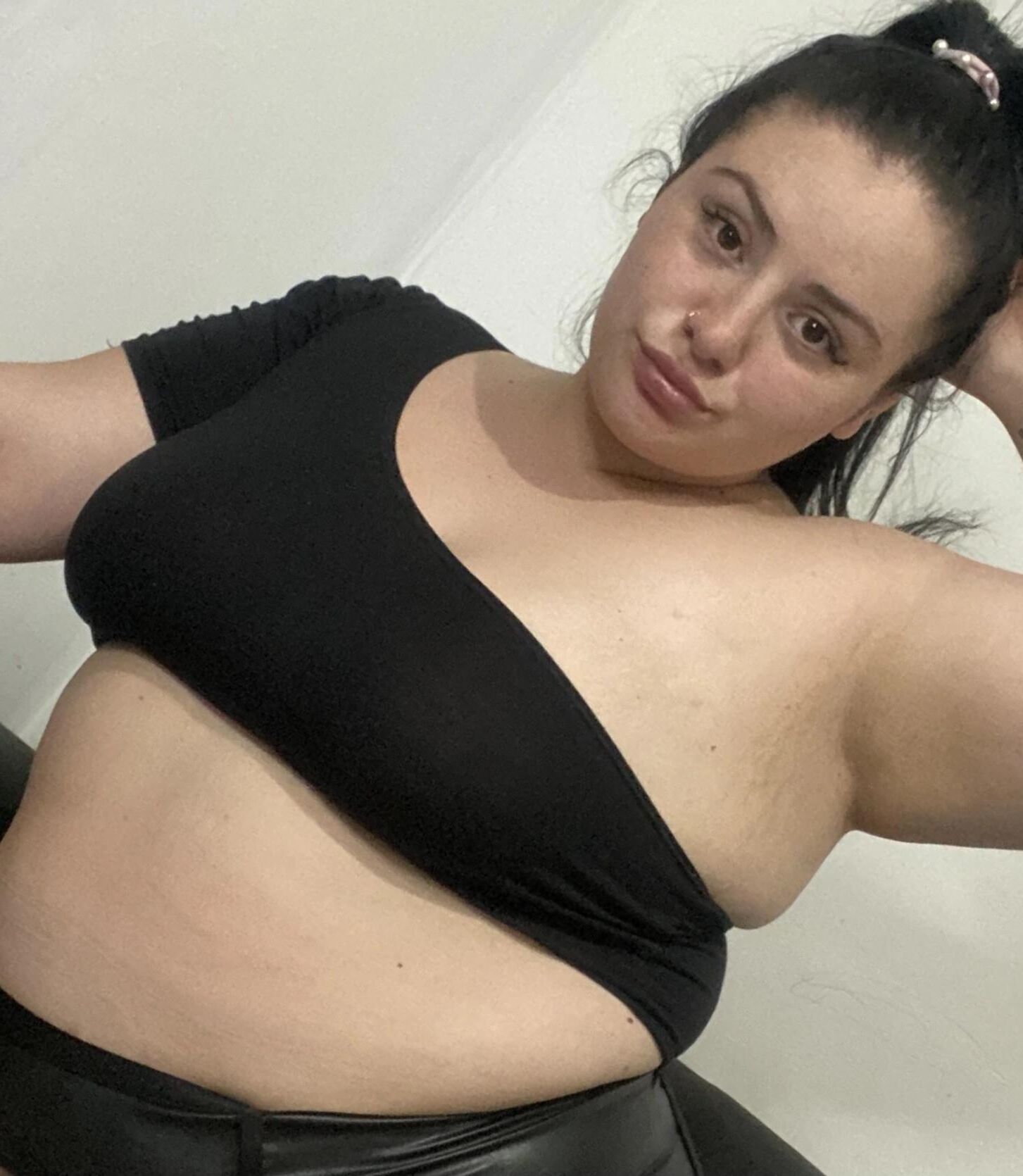 Fat chav whore would fuck anything for a few quid 