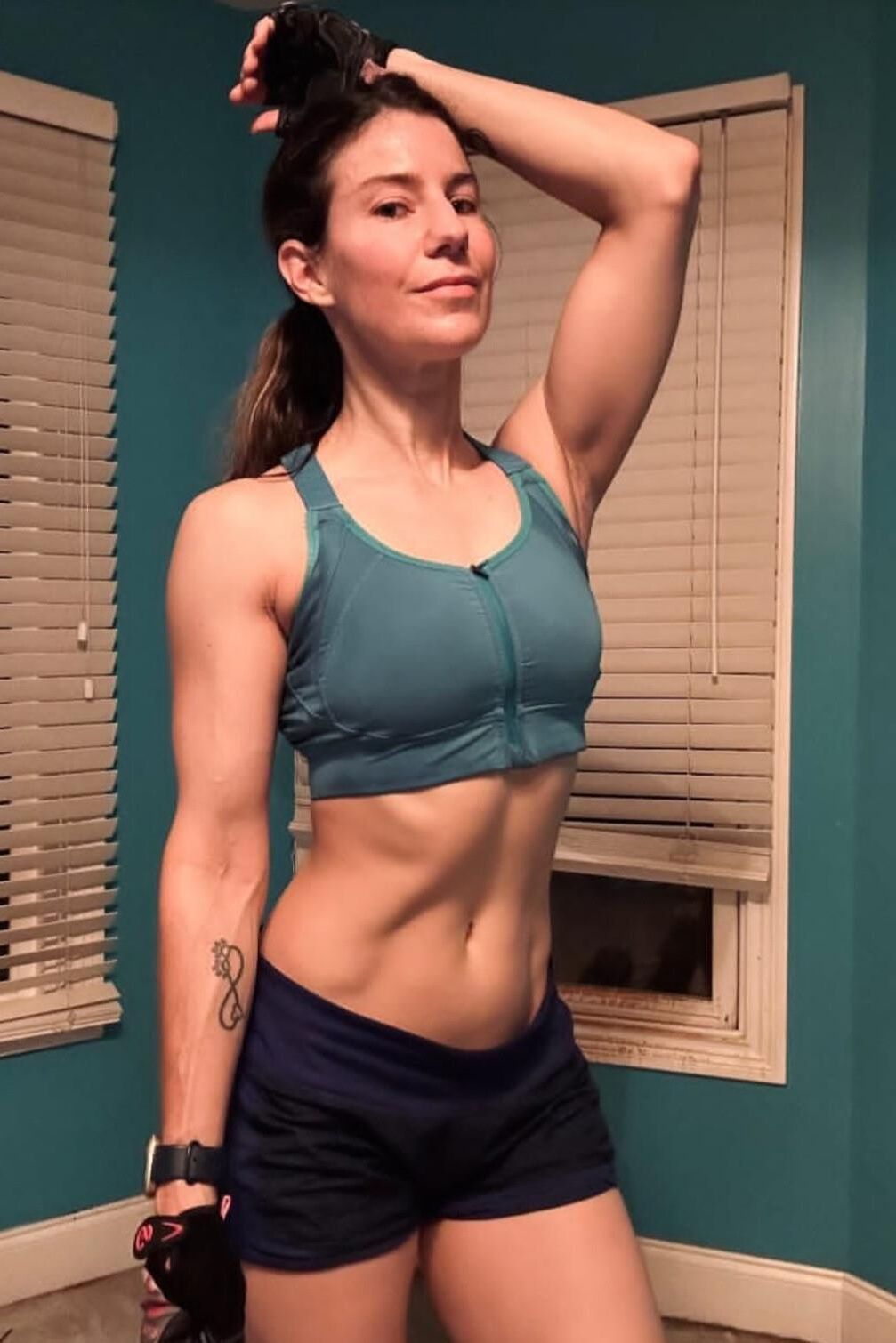 Hot year old amateur Amanda