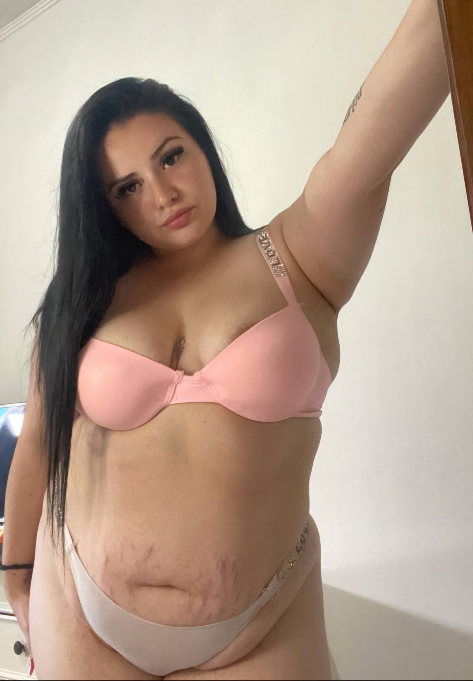 Fat chav whore would fuck anything for a few quid 