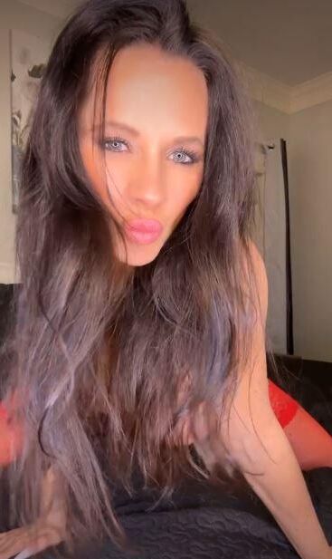 Tina Fuck Doll 