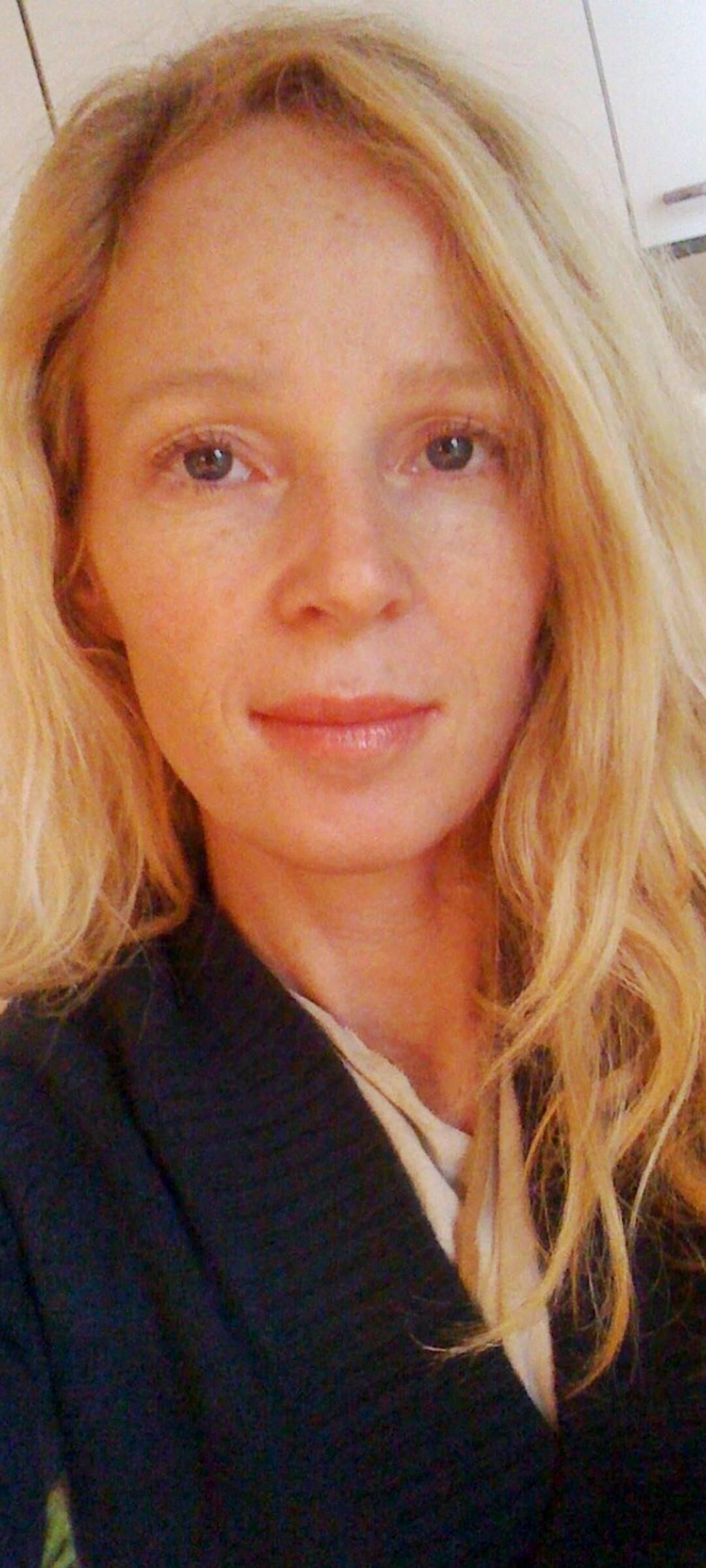 Blonde Frau oder Schlampe