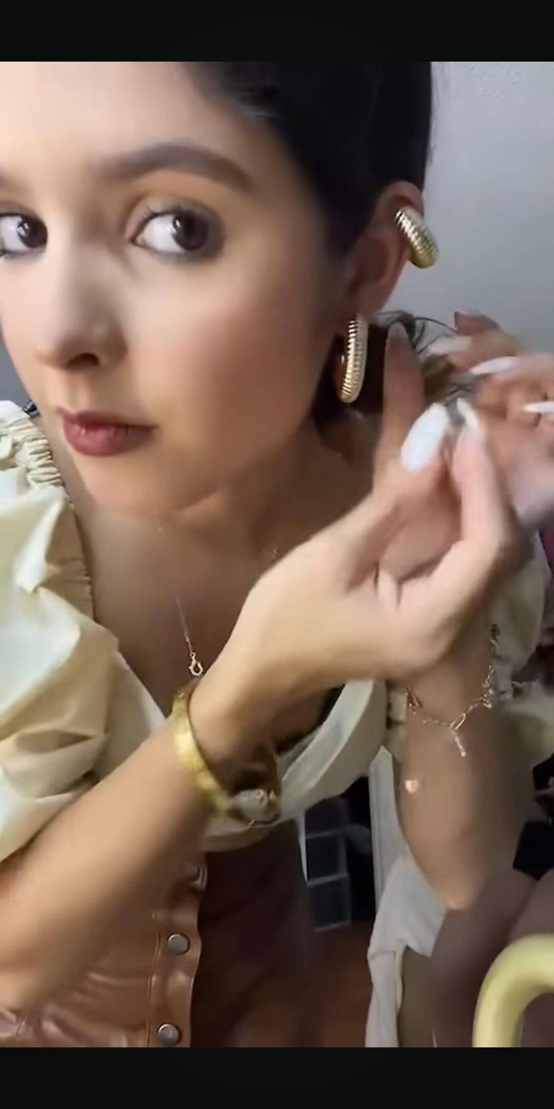 Cowgirl downblouse