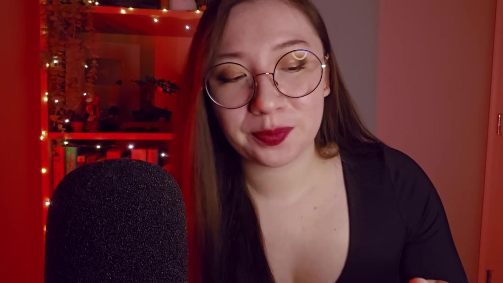 Jubilee Whispers Sexy Chinese Pawg Whisperer