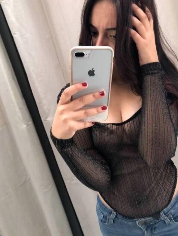 busty arab woman 