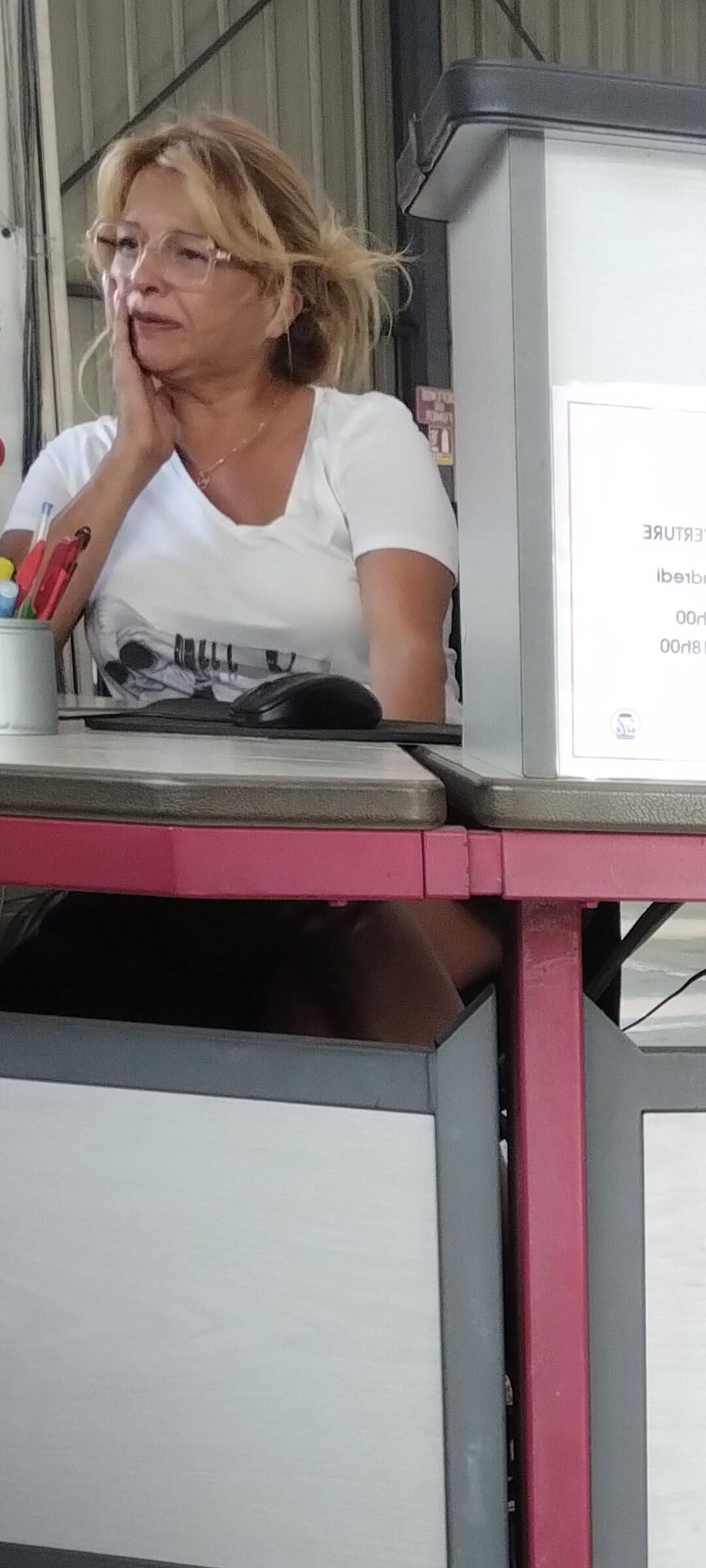 Milf salope dans le var