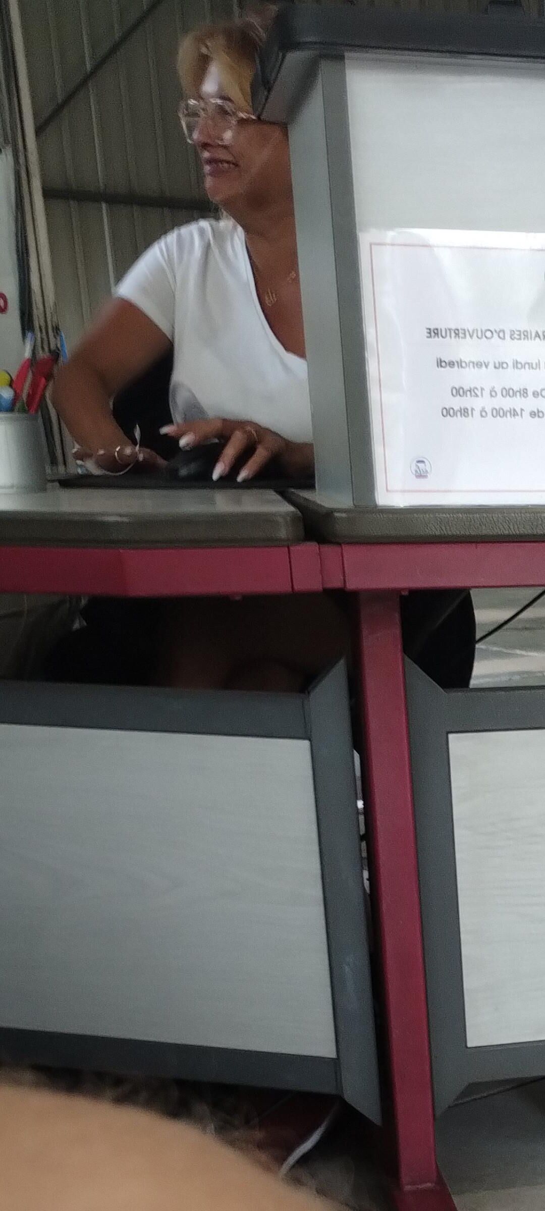 Milf salope dans le var