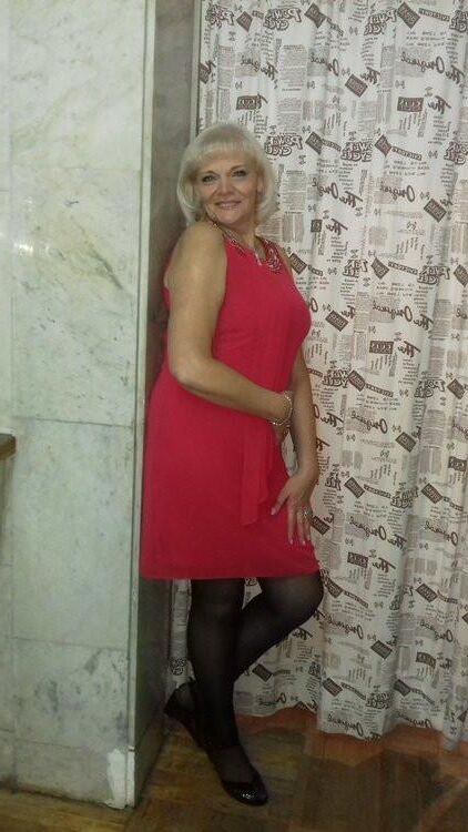 ロシアの成熟した妻