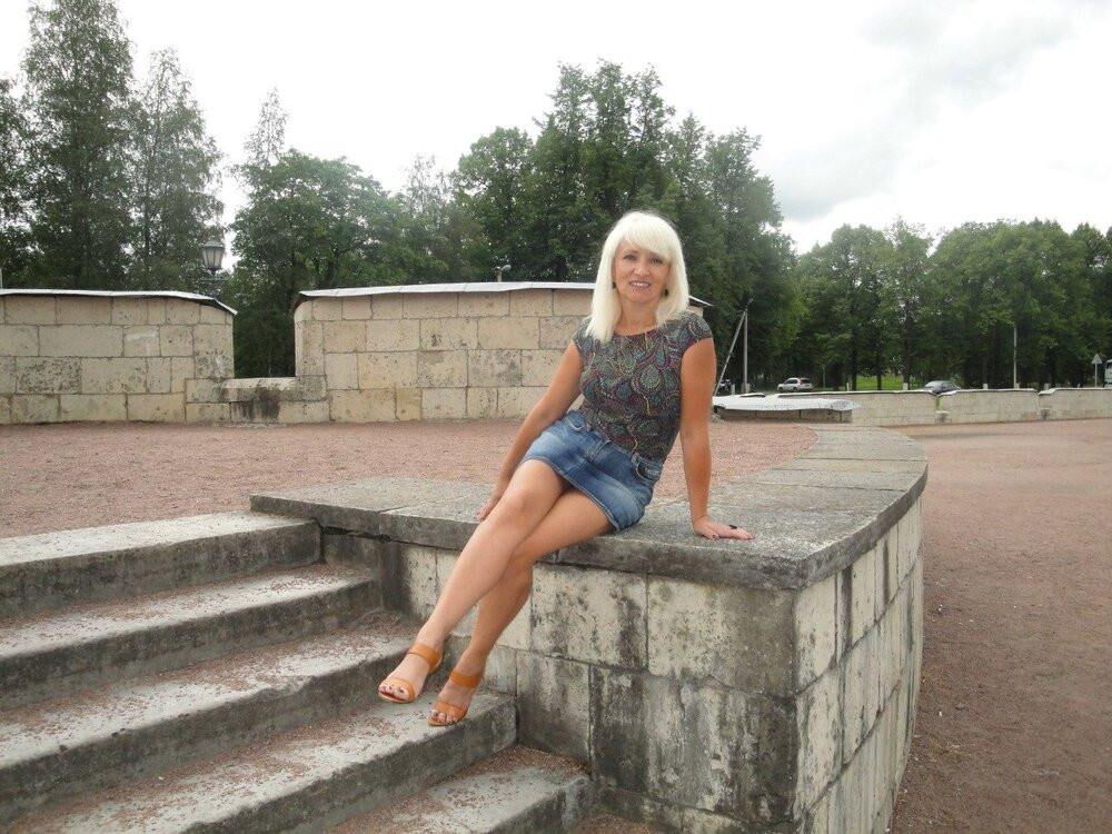 ロシアの成熟した妻