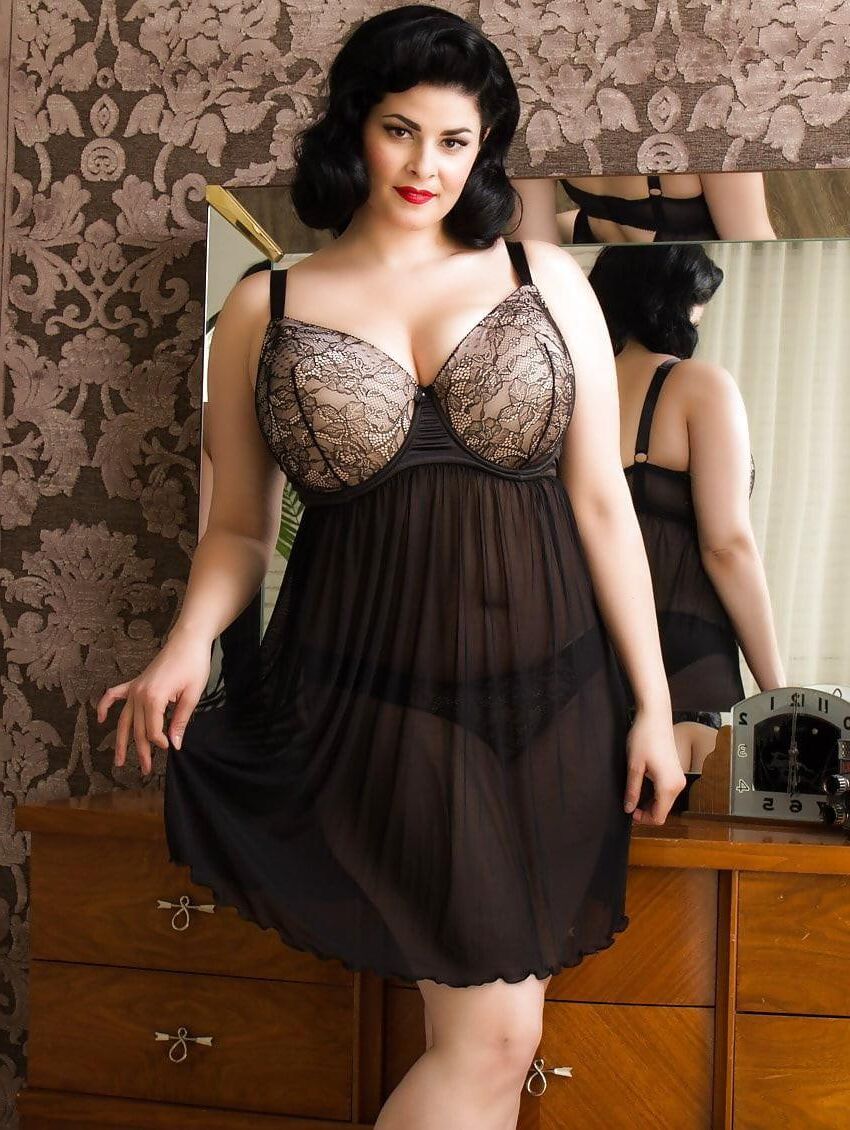 Hott и сексуальное нижнее белье