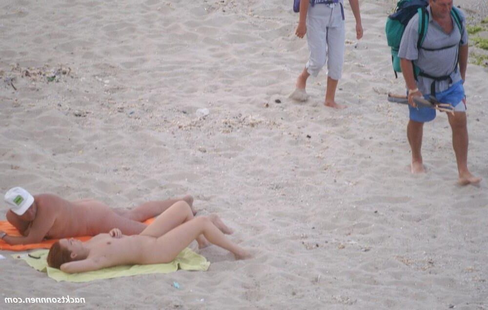 Akte am Strand