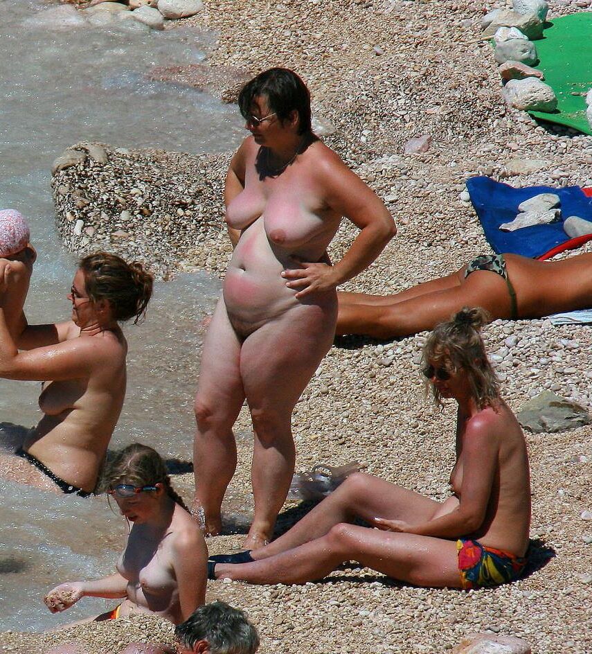Nudist