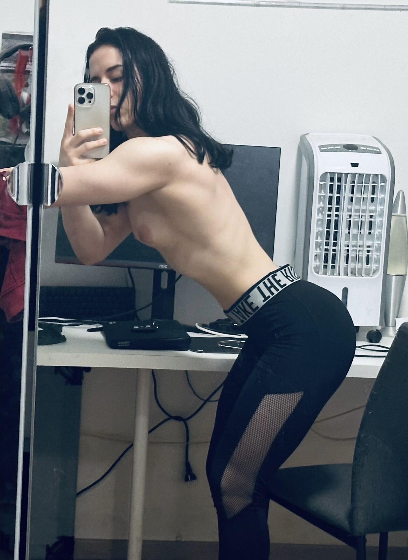 Gym Girl 