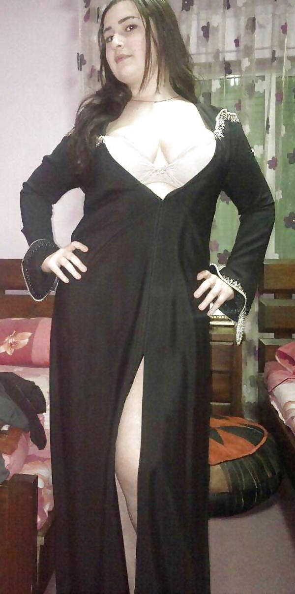 femme arabe sexy