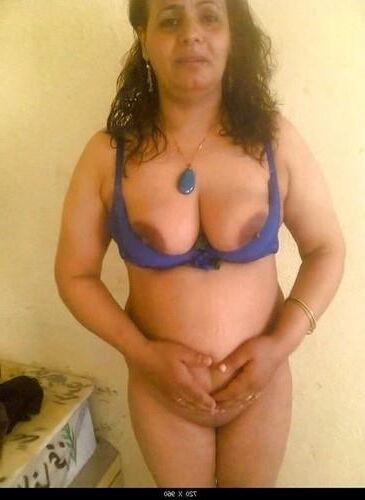 femme arabe sexy