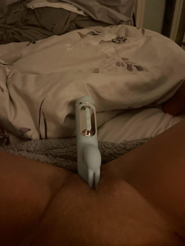 Sexy Blonde Slut
