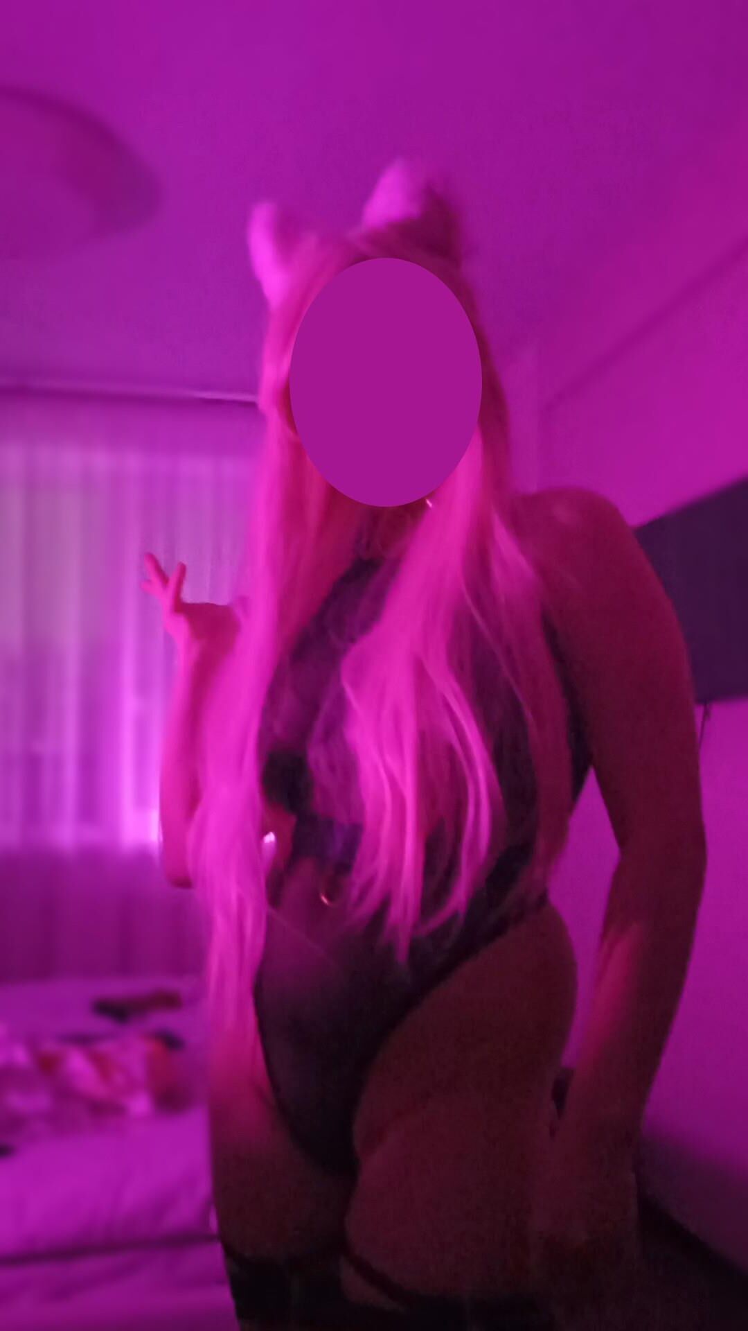 Femboy -Sitzung mit Herrin / Wachs Play / Anal Play / Kragen