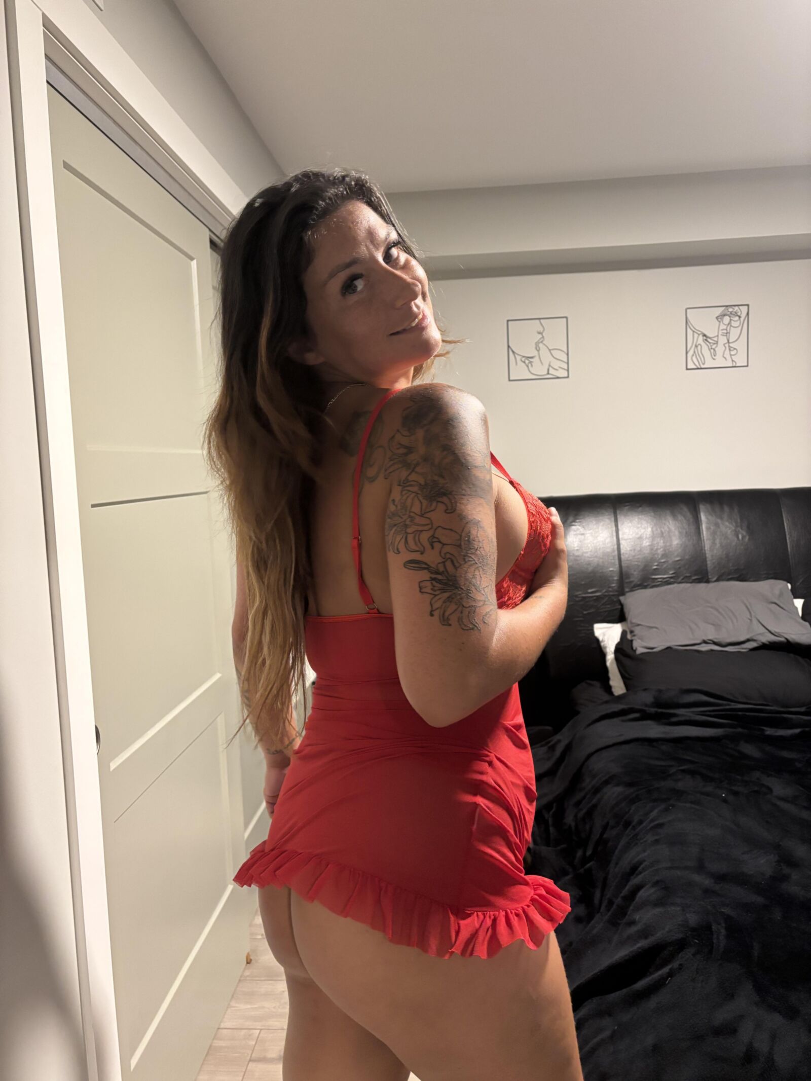 Big Saggy Titten riesige Areola -Verbündete