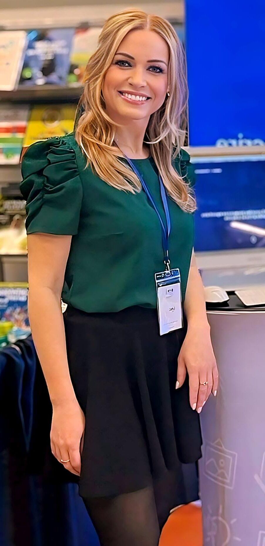 Karine Webwhore ist er nur eine Hure