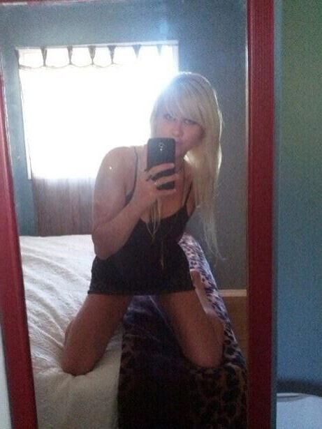 Novia amateur