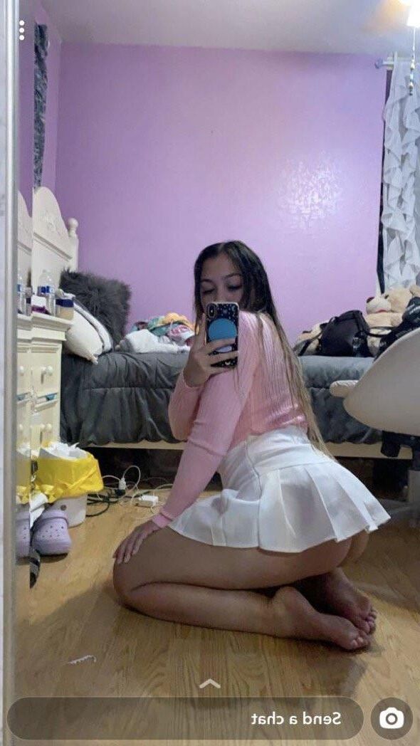 Latina WebSlut Jolie Nudes caseros expuestos