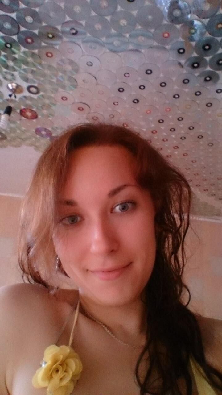 Hotwife Evgeniya Exposed by Cuck 