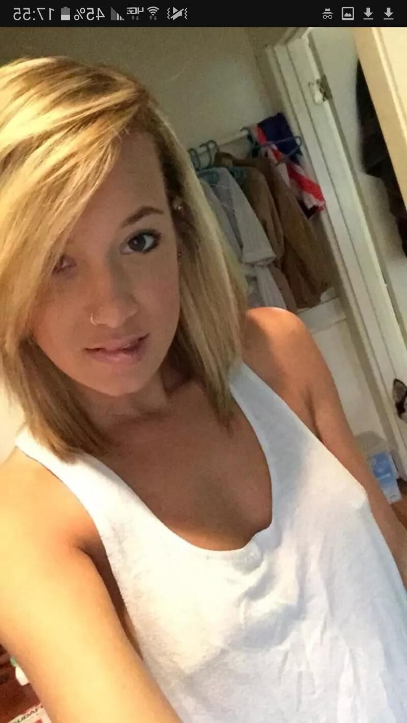 Webslut Kylie выставлен