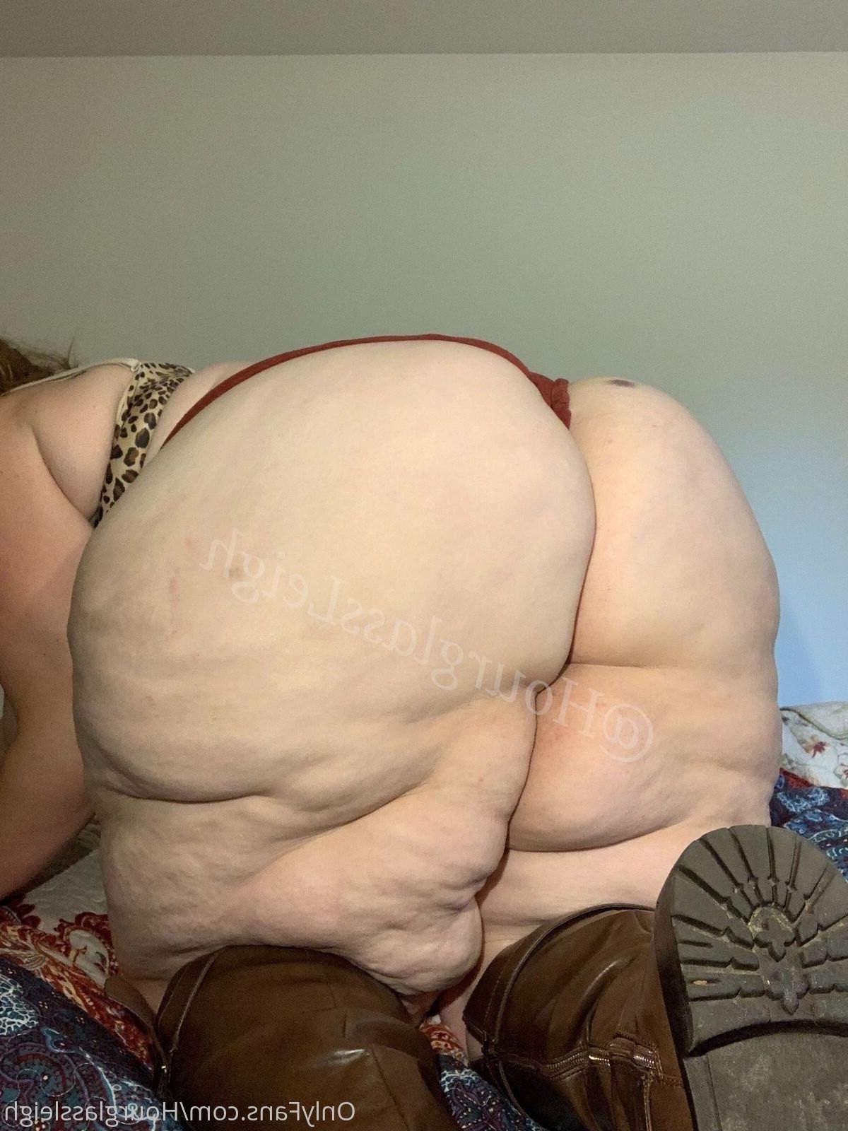 HuRGlL@$$ L 