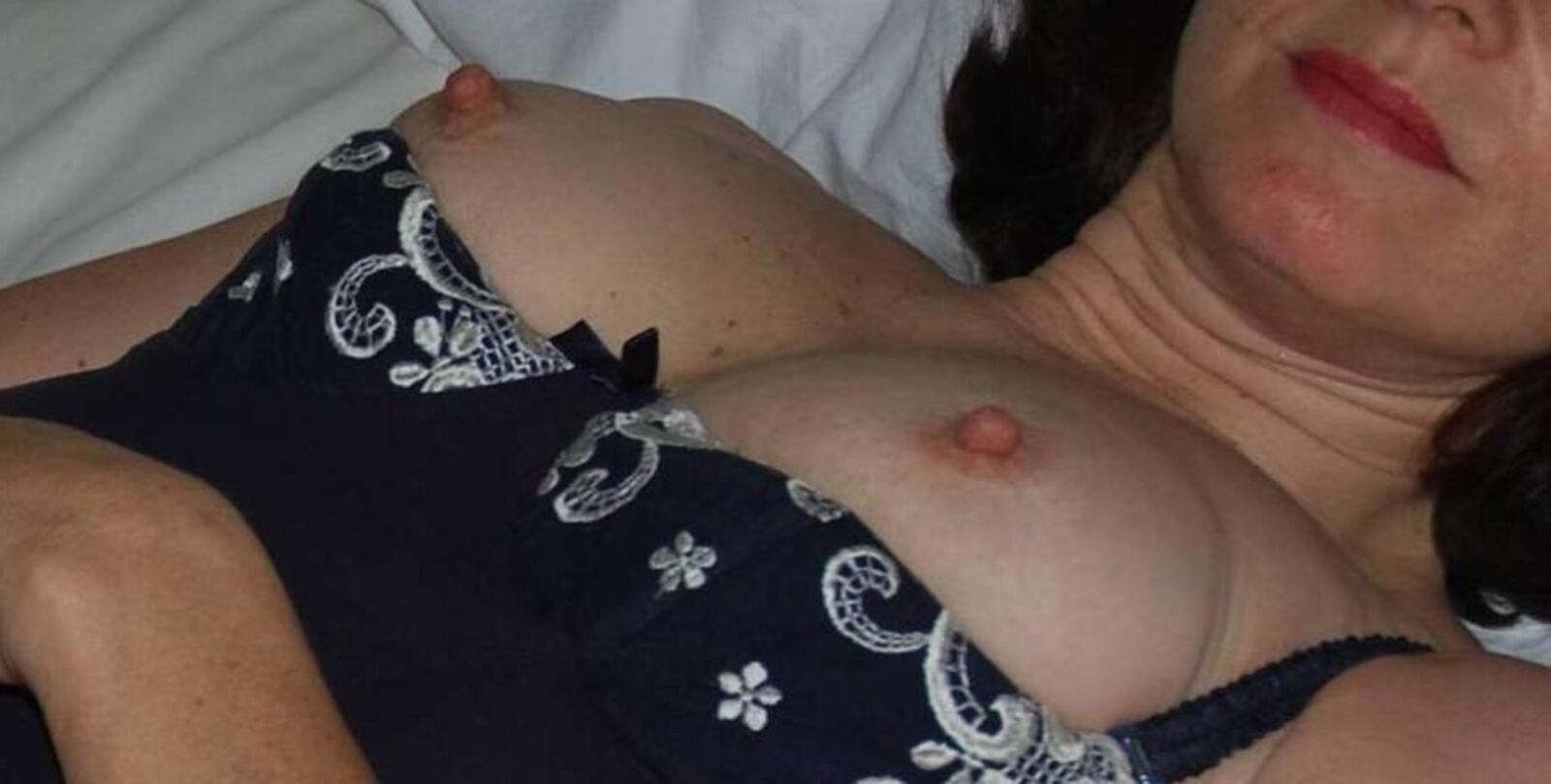 SLUTTY MILF LISA