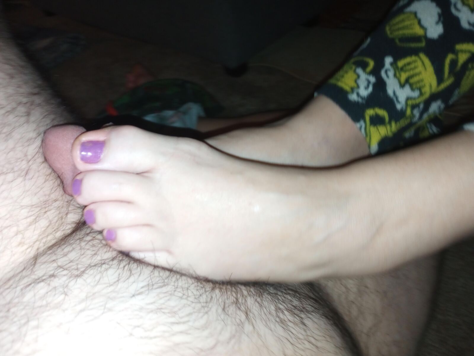 Watch me get a foot job