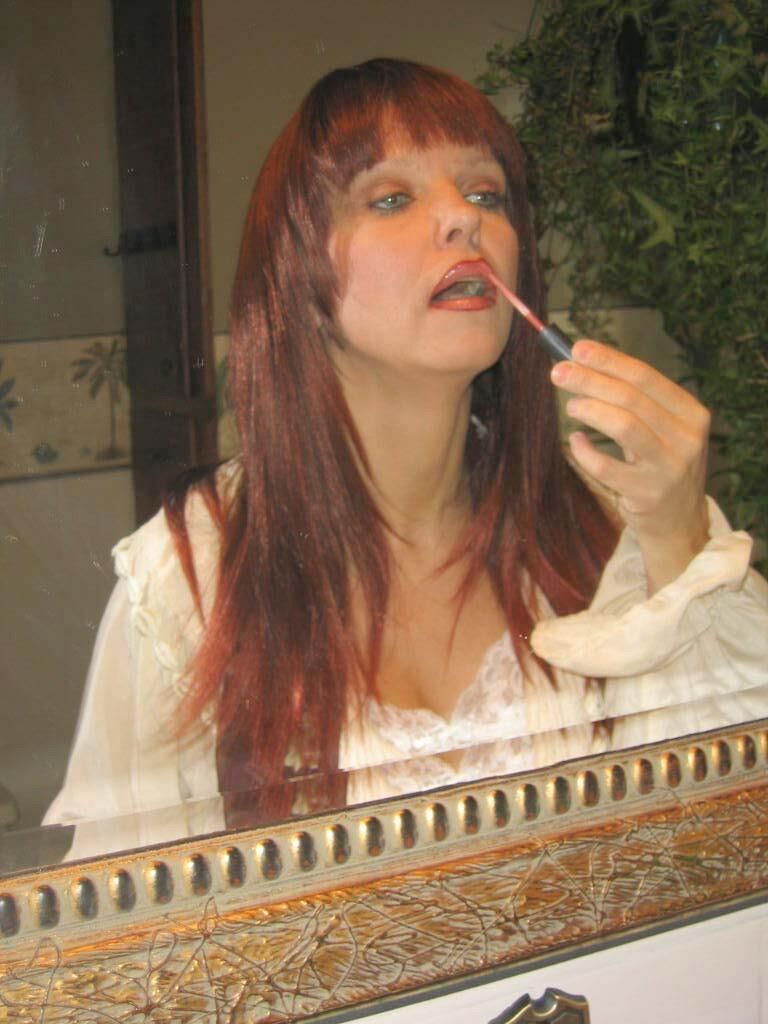 Scarlett Bathtub Slip