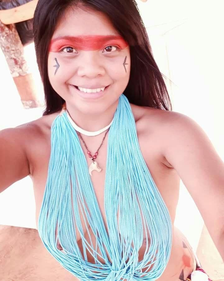 Xingu Tribal Diosa