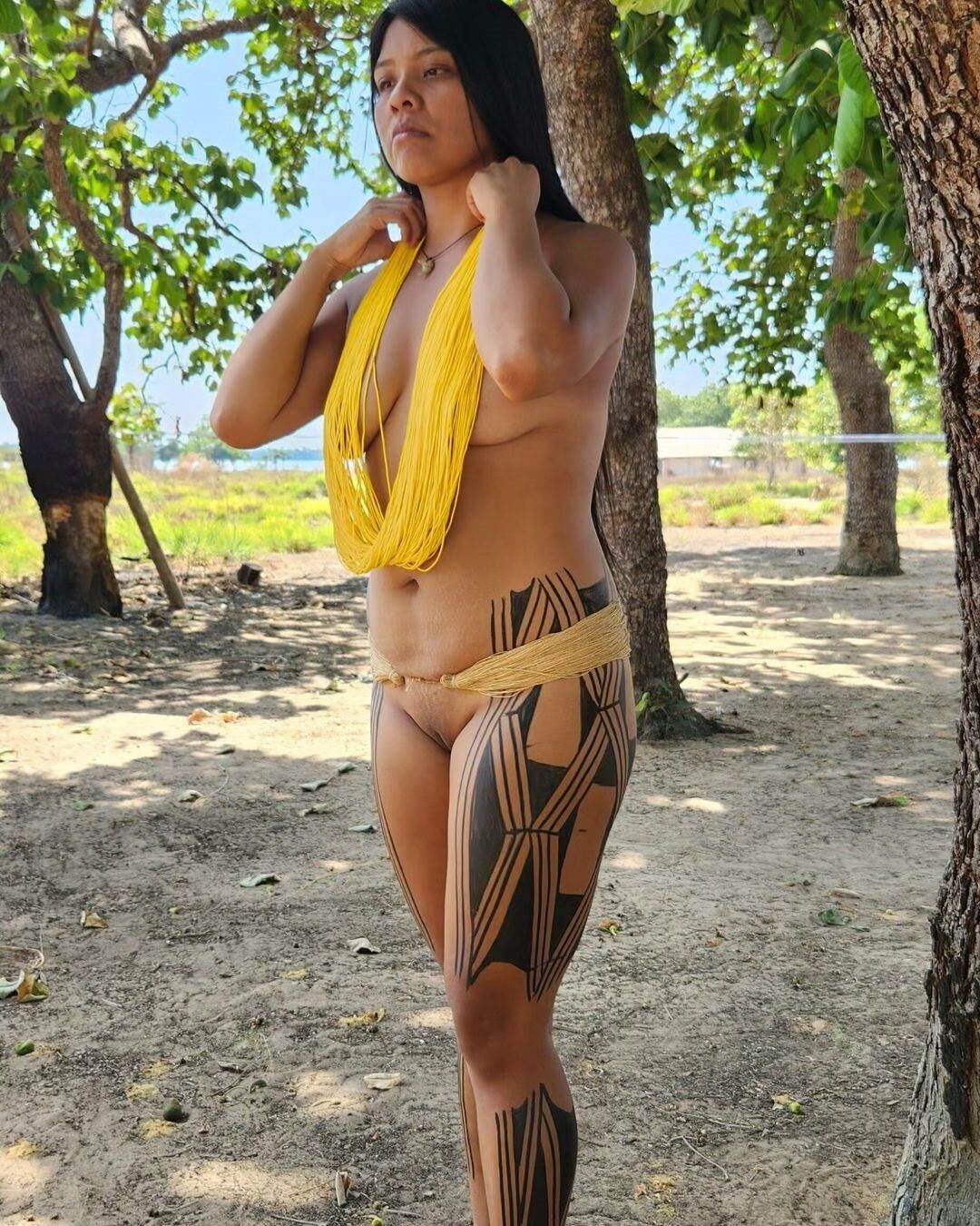 Xingu Tribal Diosa